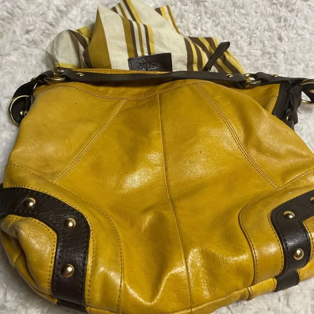 Tasche leather mustard yellow shoulder bag brown trims &strap gold tone studs